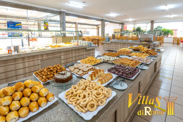 Café da manhã em buffet do Villas diRoma