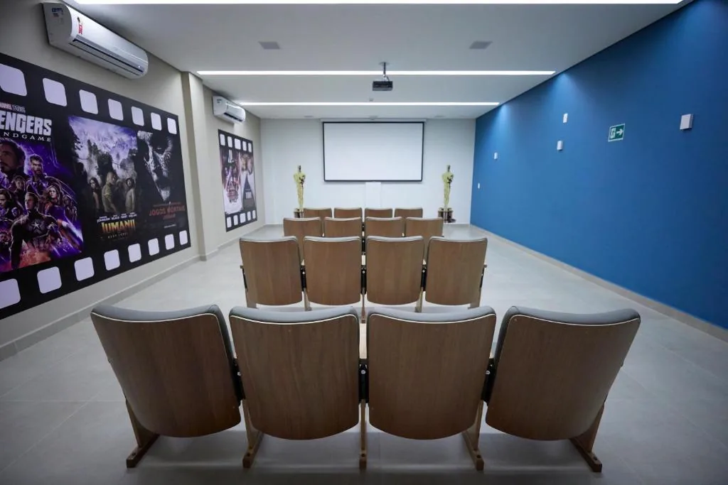 Sala de cinema do Praias do Lago Eco Resort